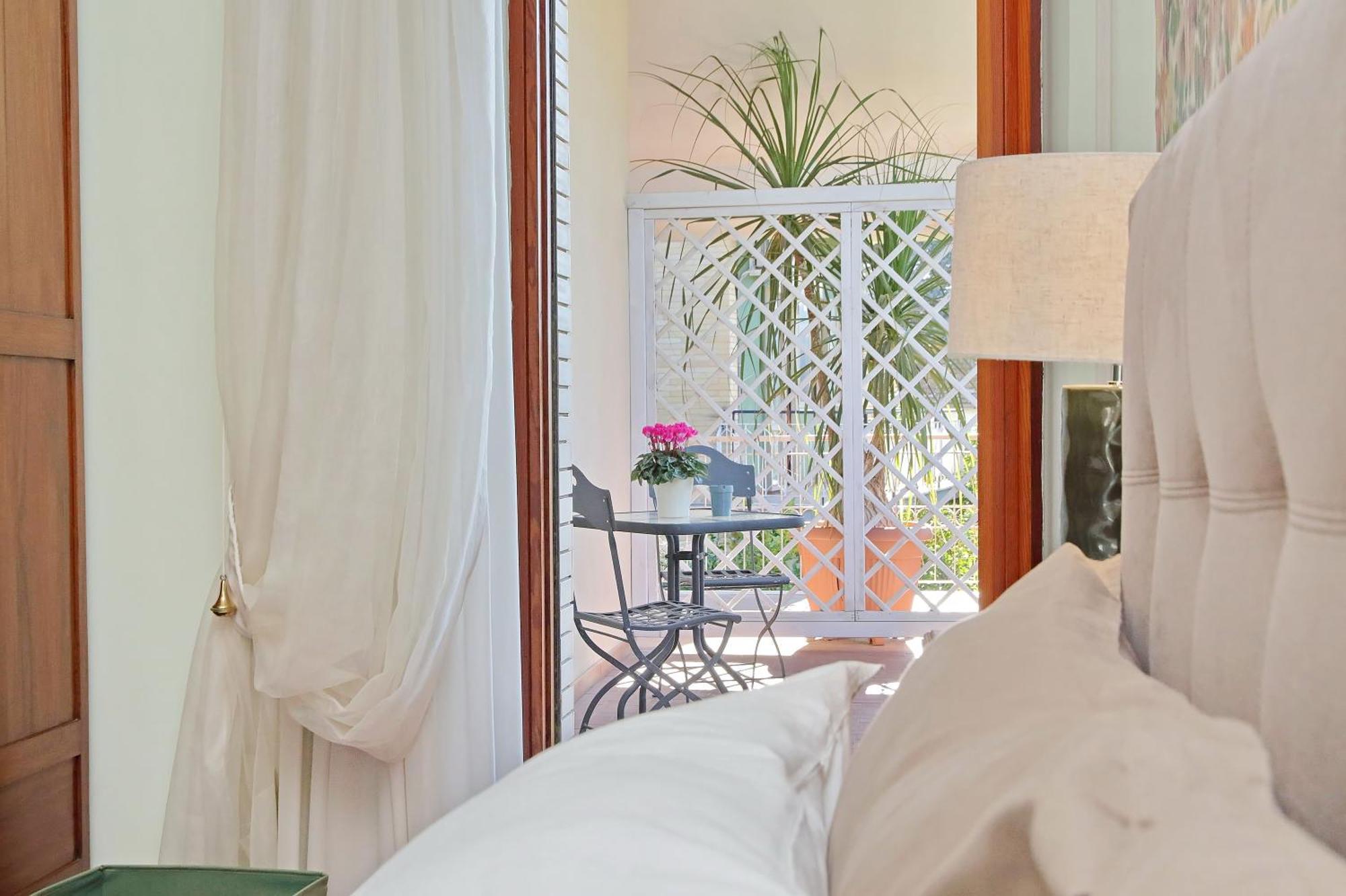 פיומיצ'ינו Villa Gisi Guest House מראה חיצוני תמונה