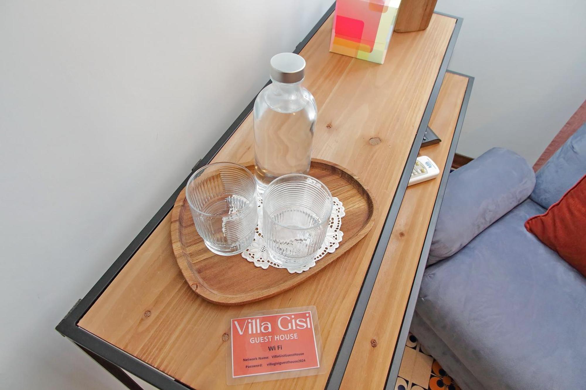 פיומיצ'ינו Villa Gisi Guest House מראה חיצוני תמונה