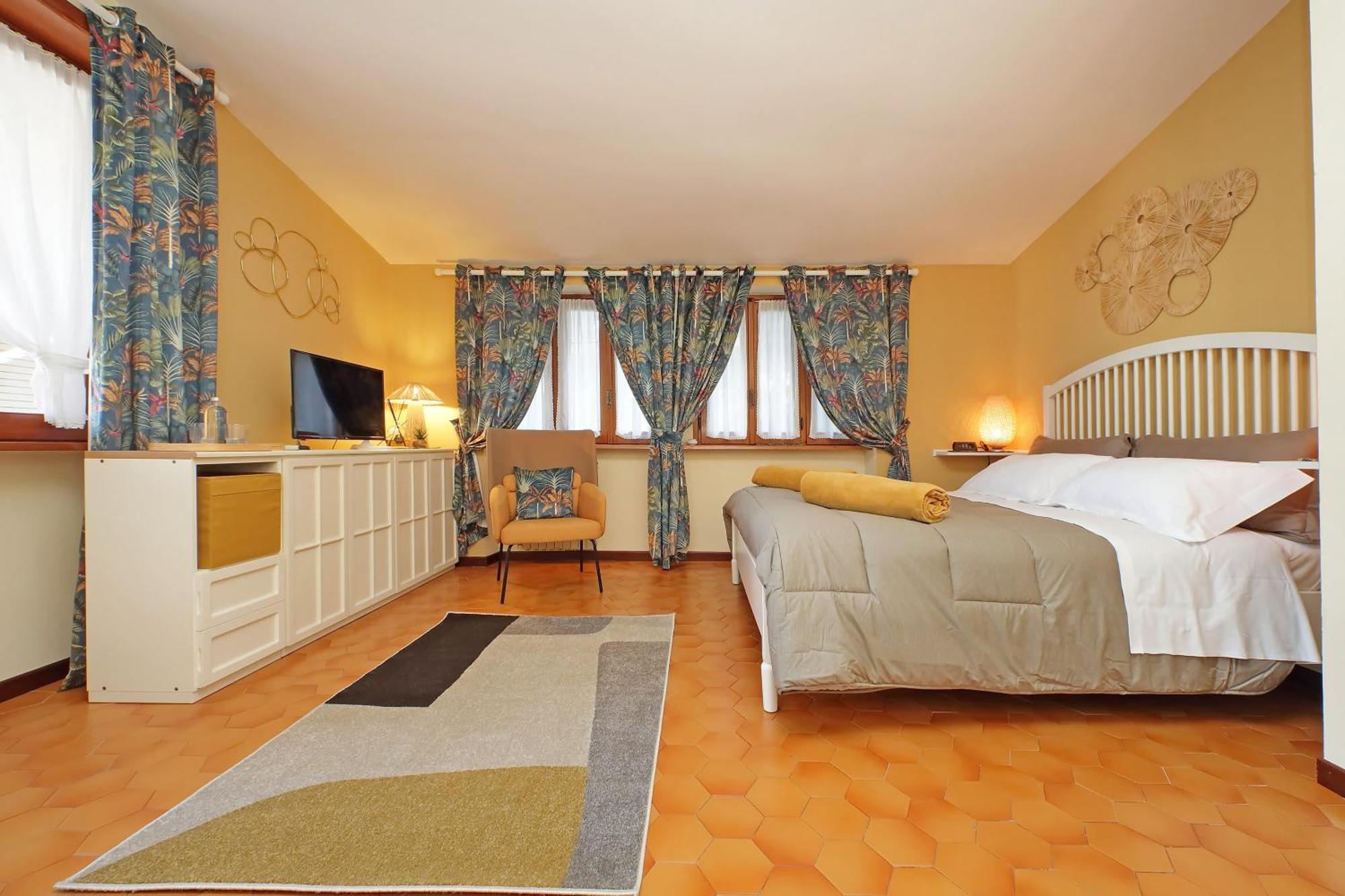 פיומיצ'ינו Villa Gisi Guest House מראה חיצוני תמונה